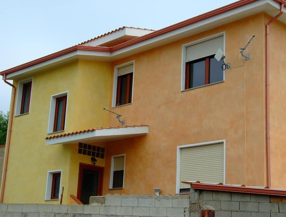 B&B Il Rifugio Del Lupo - E6721 Paringianu Zewnętrze zdjęcie